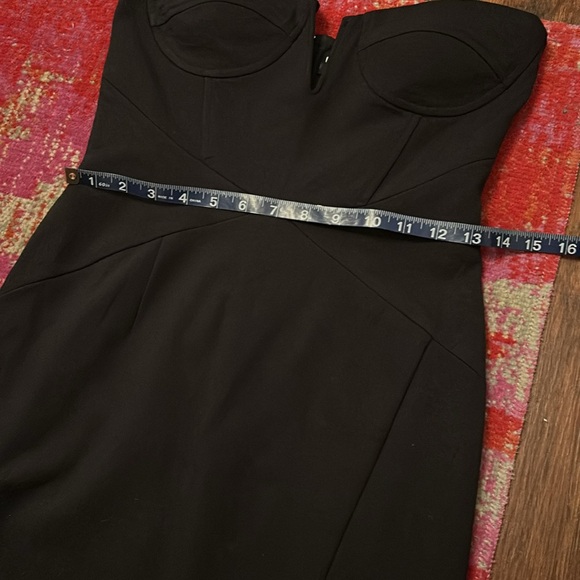 Nicholas Dress - Picture 12 of 14